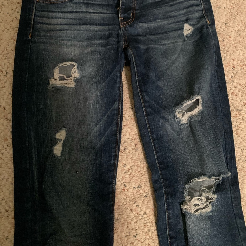 American Eagle Ripped Jeans - Picture 2 of 6
